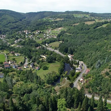 D'hotes Du Moulin De Lachaux Couette-café 3*