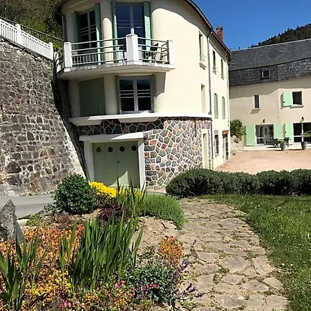 D'hotes Du Moulin De Lachaux 3*
