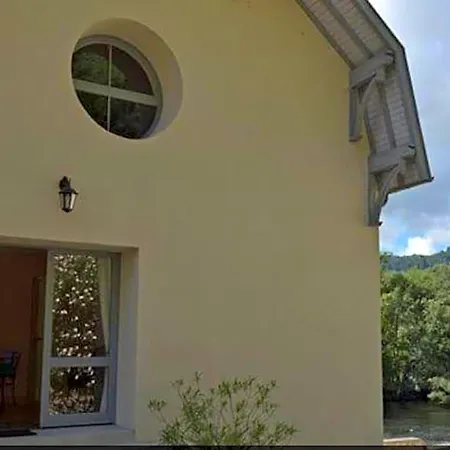 D'hotes Du Moulin De Lachaux לינה וארוחת בוקר Châteauneuf-les-Bains