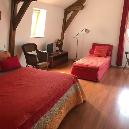 D'hotes Du Moulin De Lachaux 3*